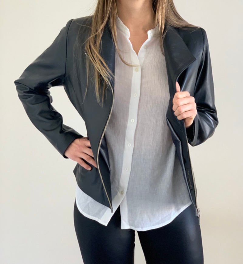 Oveja italiana color negro 1